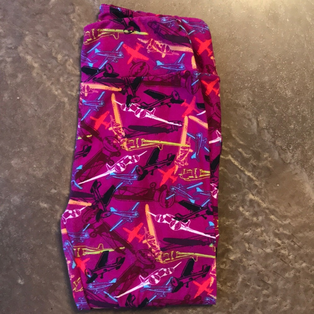 Plane OS Lularoe leggings